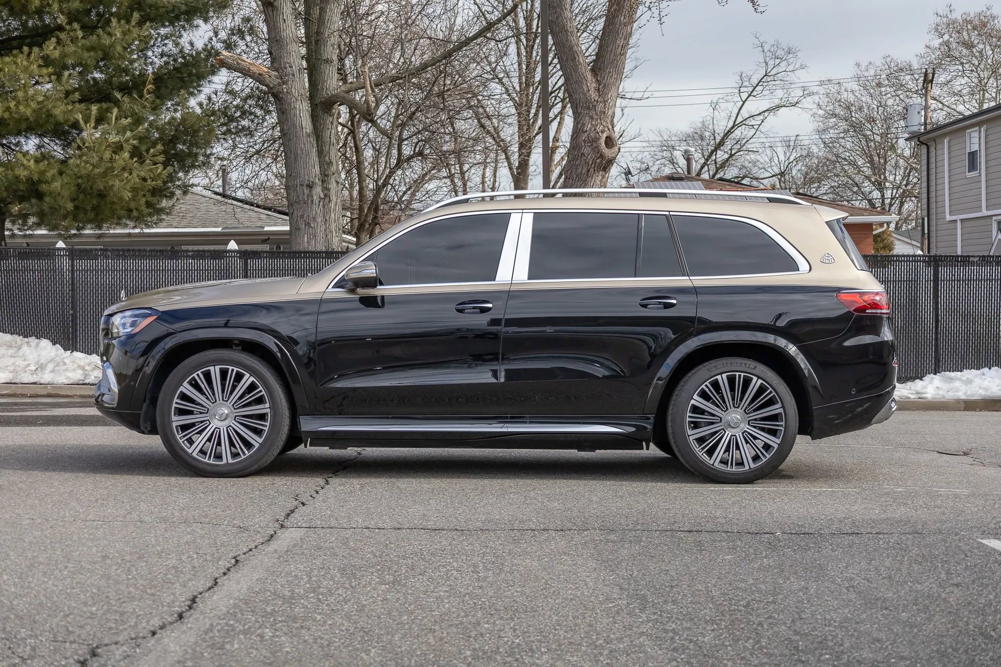 Used 2023 Mercedes-Benz Maybach GLS 600 4MATIC image 17