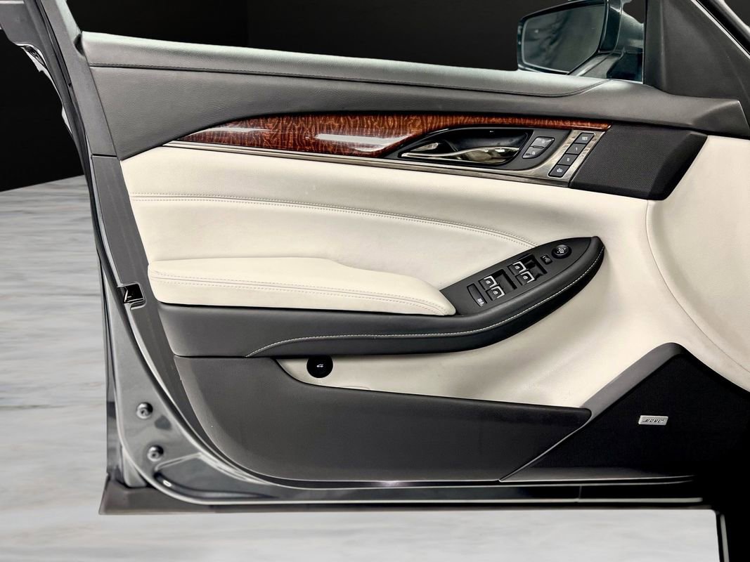 Used 2015 Cadillac CTS Luxury image 36