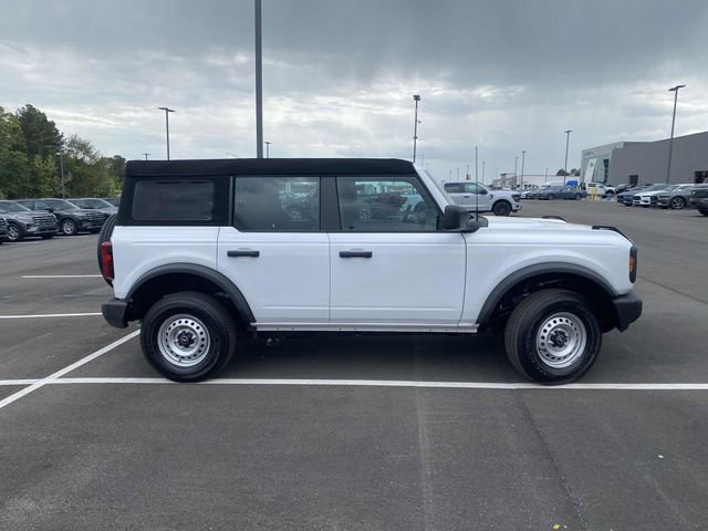 New 2025 Ford Bronco 4-Door AWD/4WD image 2