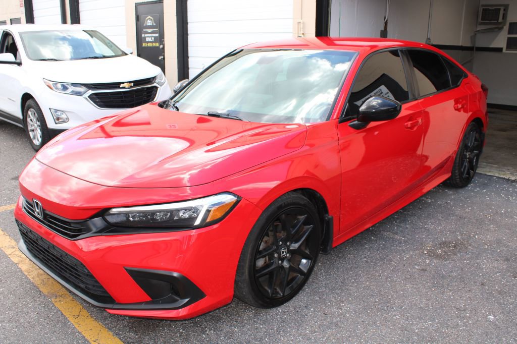 Used 2022 Honda Civic Sport image 2