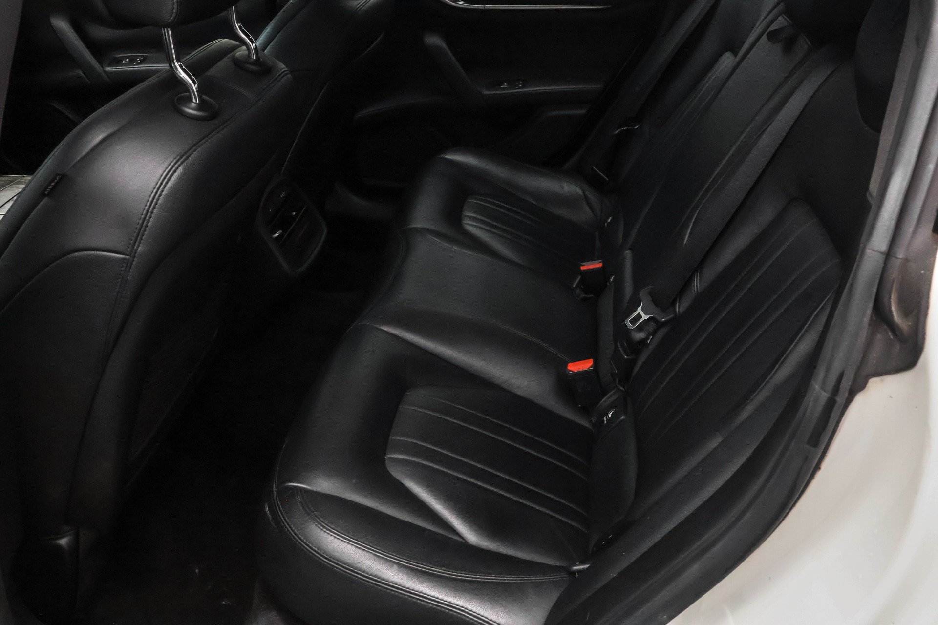 Used 2014 Maserati Ghibli S Q4 AWD/4WD image 7