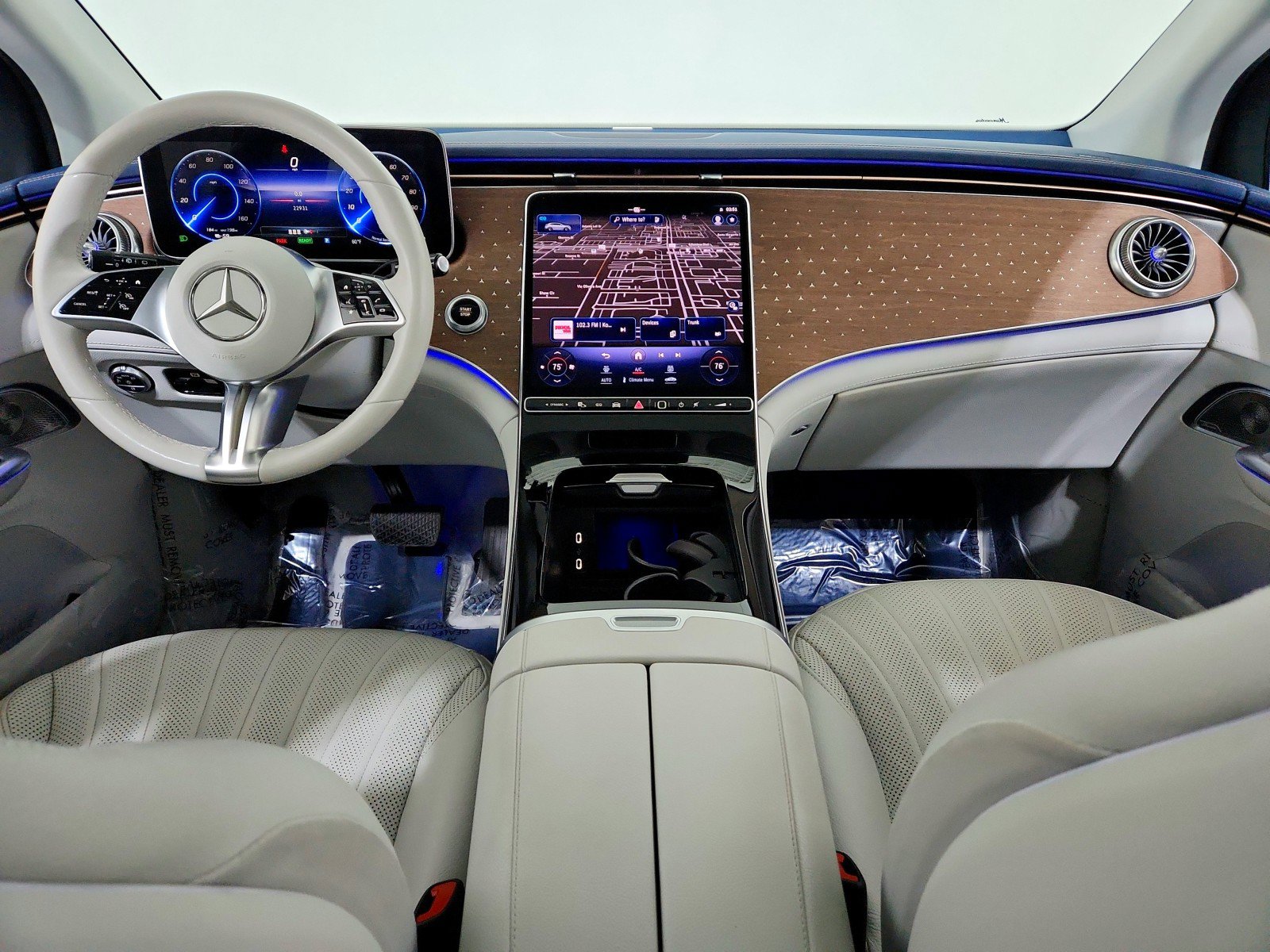 Certified 2023 Mercedes-Benz EQE 500 4MATIC SUV image 18