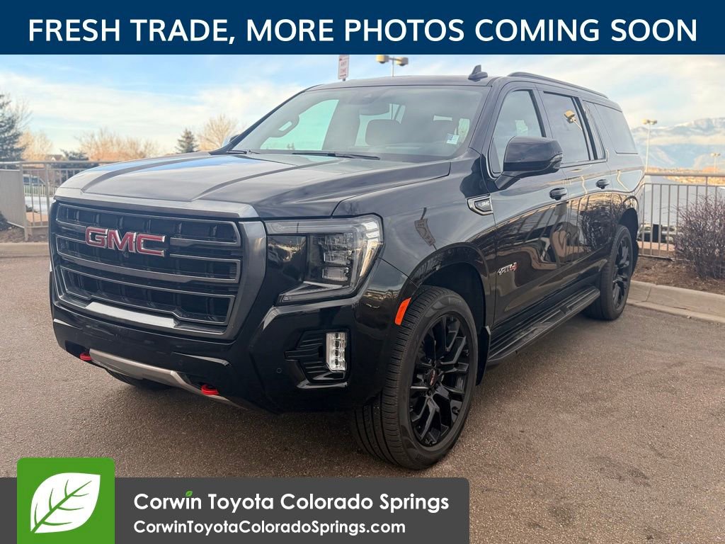 Used 2023 GMC Yukon XL AT4 w/ Technology Package image 3
