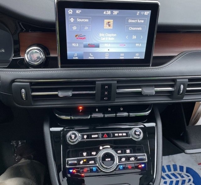 Used 2022 Lincoln Corsair Reserve w/ Elements Package image 8