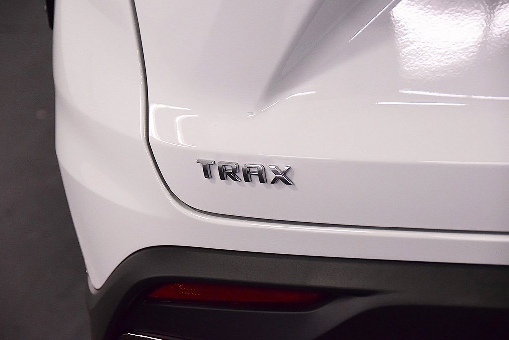New 2025 Chevrolet Trax ACTIV image 11