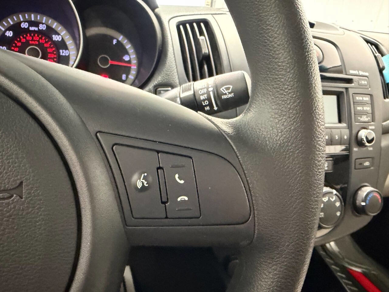 Used 2011 Kia Forte LX image 23