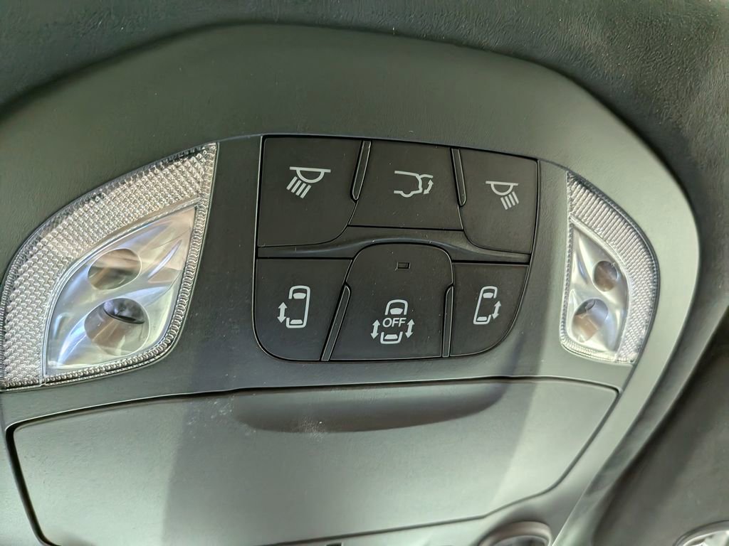 New 2026 Chrysler Pacifica Pinnacle w/ Trailer Tow Group image 29