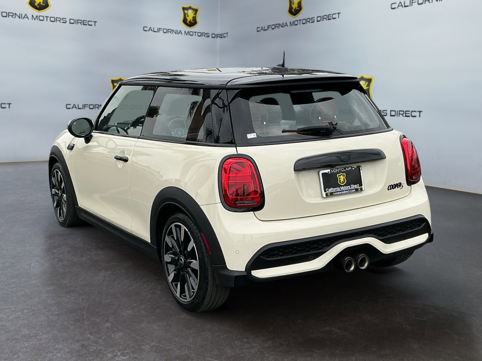 Used 2023 MINI Cooper S image 3