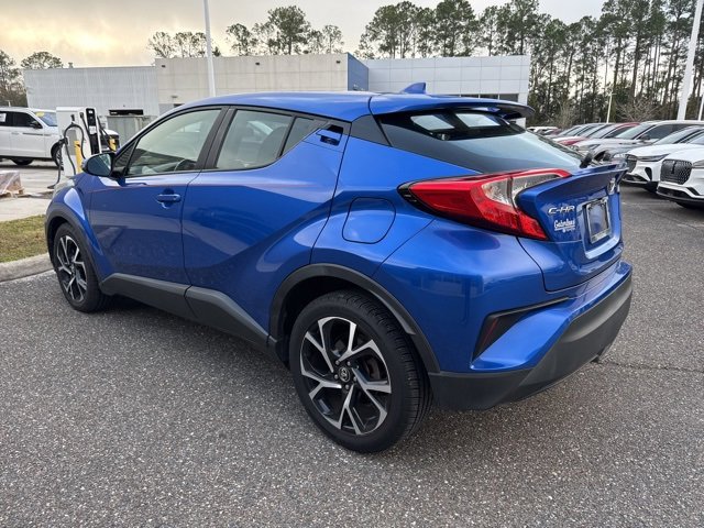 Used 2018 Toyota C-HR XLE image 5