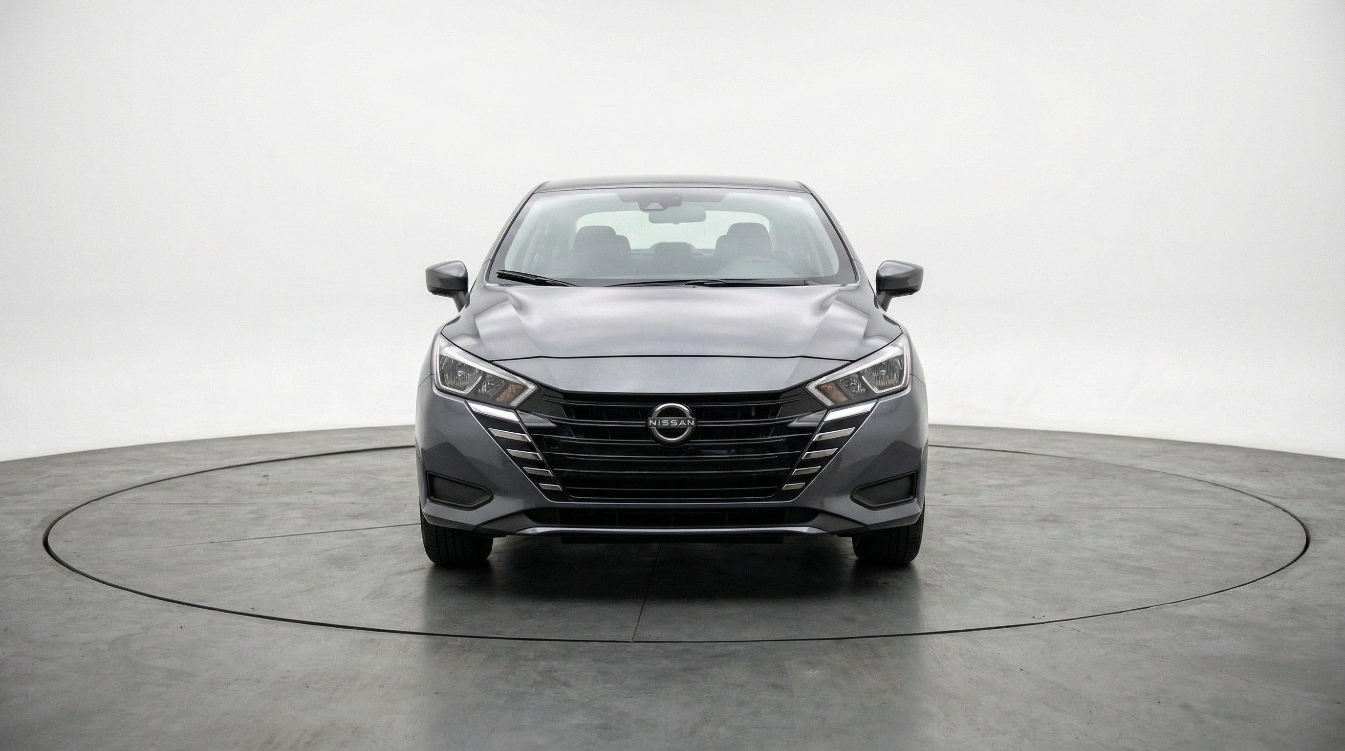 Used 2025 Nissan Versa SV FWD image 2