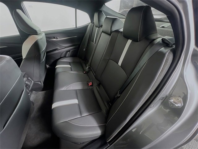 Used 2025 Toyota Camry SE image 26