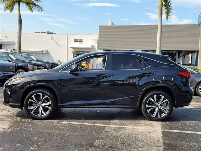 Used 2018 Lexus RX 350 FWD w/ Premium Package image 2