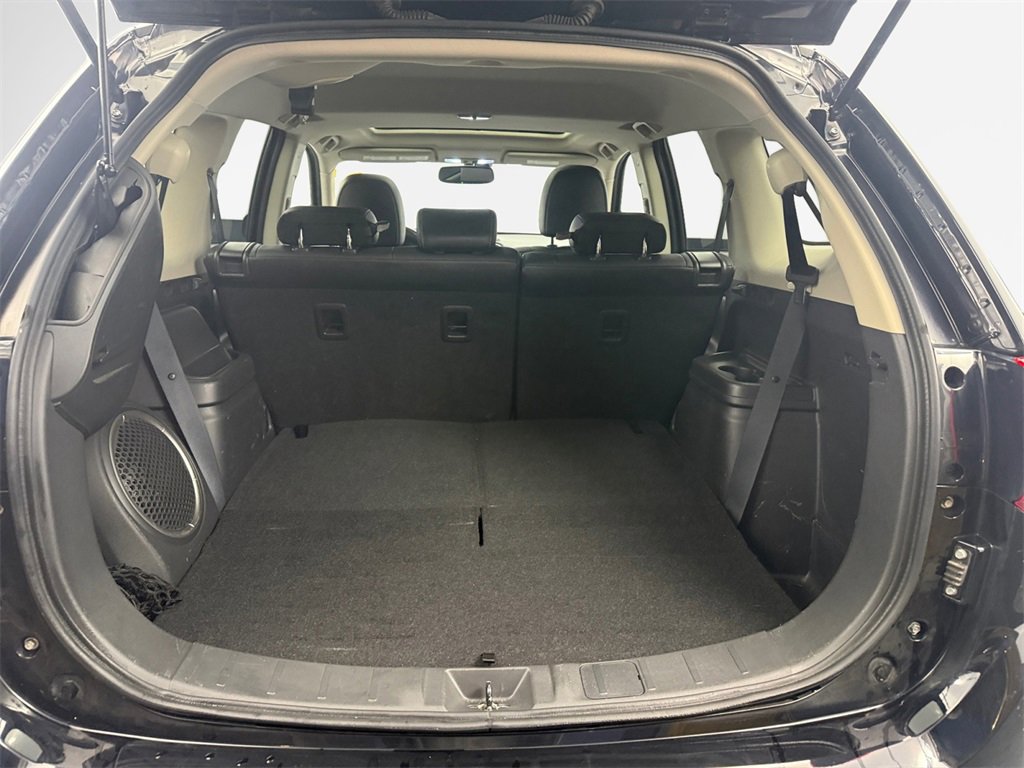 Used 2016 Mitsubishi Outlander GT image 24