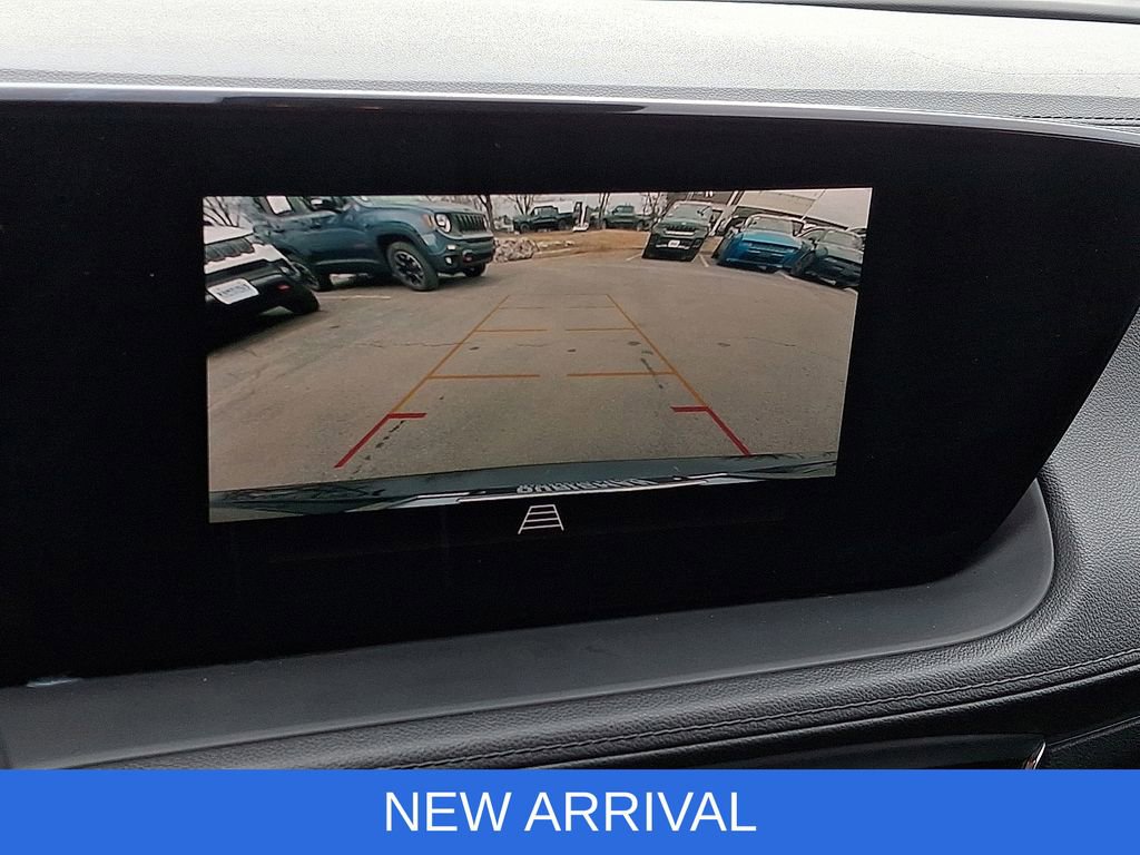 Used 2024 Buick Encore GX Sport Touring image 17