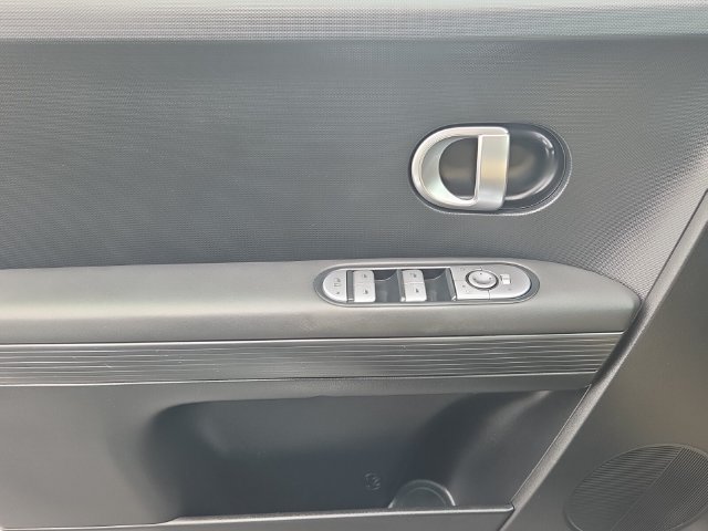 Used 2024 Hyundai Ioniq 5 SEL RWD image 27