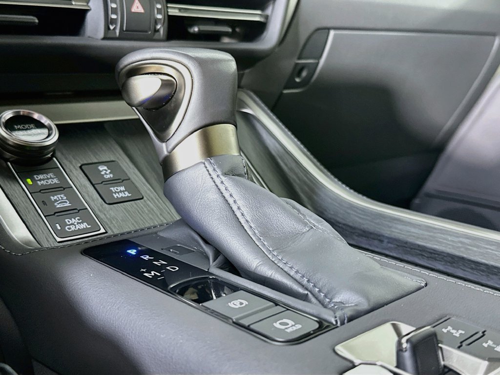 Used 2024 Lexus GX 550 AWD/4WD image 19