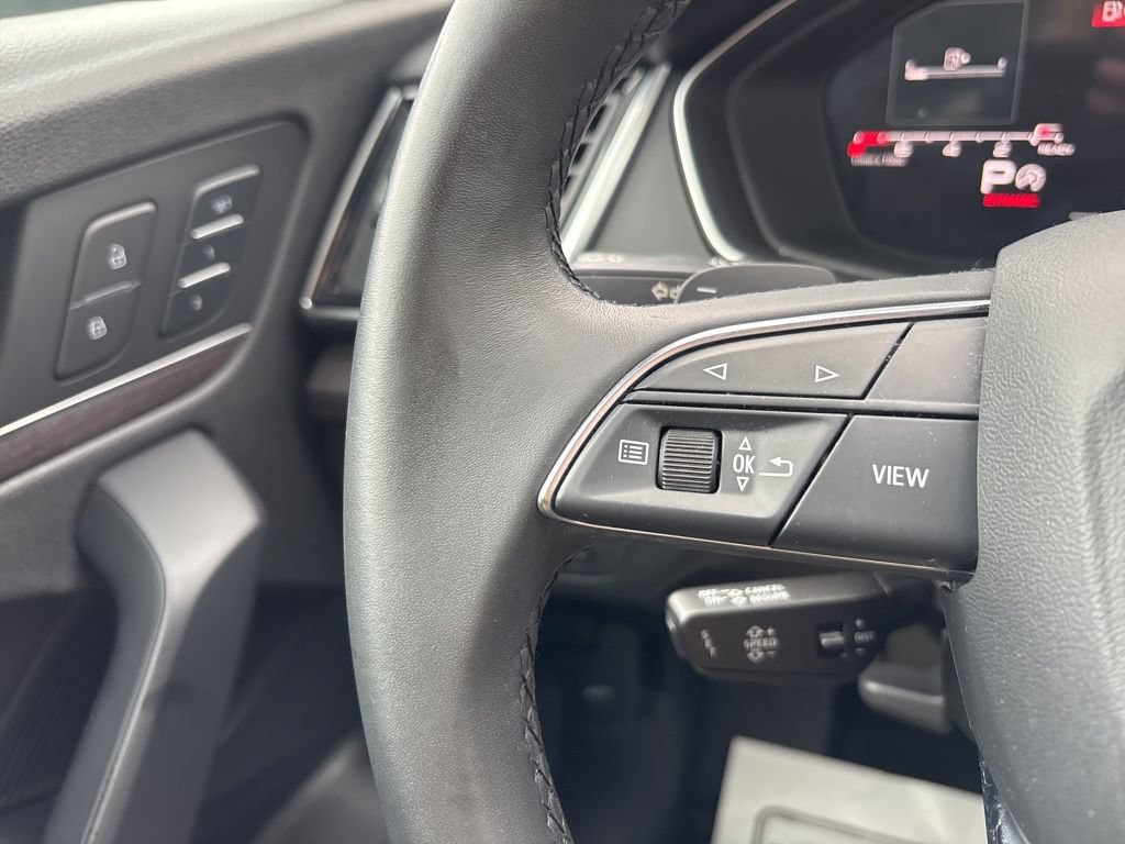 Used 2021 Audi Q5 2.0T Premium Plus w/ Premium Plus Package AWD/4WD image 19