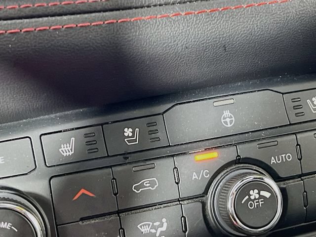 Used 2025 Dodge Durango GT AWD/4WD image 22