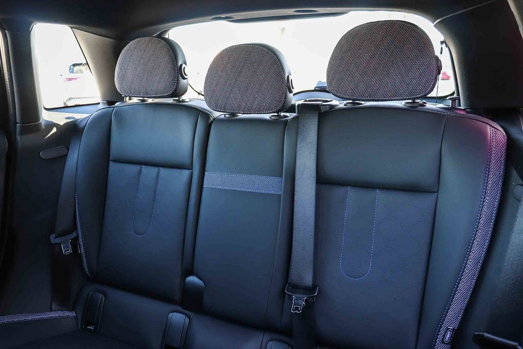 New 2026 MINI Cooper 4-Door Hardtop image 18