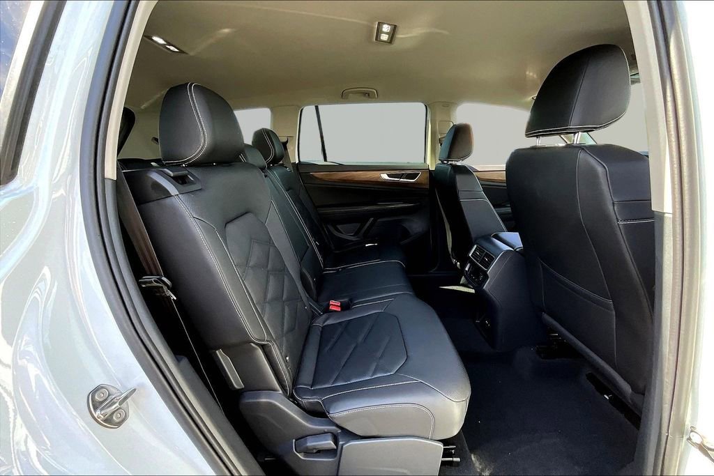 New 2026 Volkswagen Atlas SE image 24