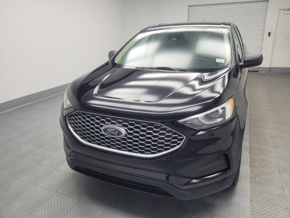 Used 2024 Ford Edge SE image 15