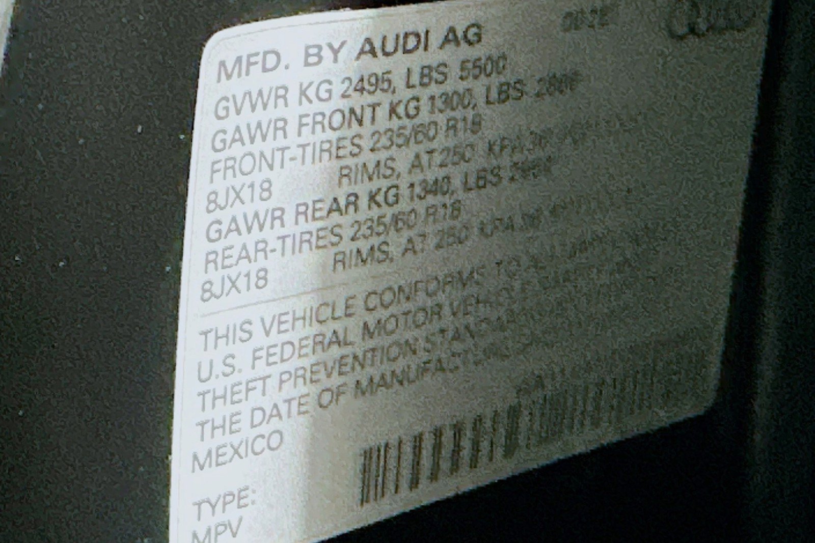 Used 2025 Audi Q5 Premium w/ Convenience Package image 24