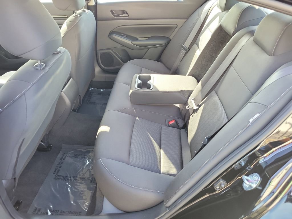 Used 2025 Nissan Altima 2.5 S FWD image 20