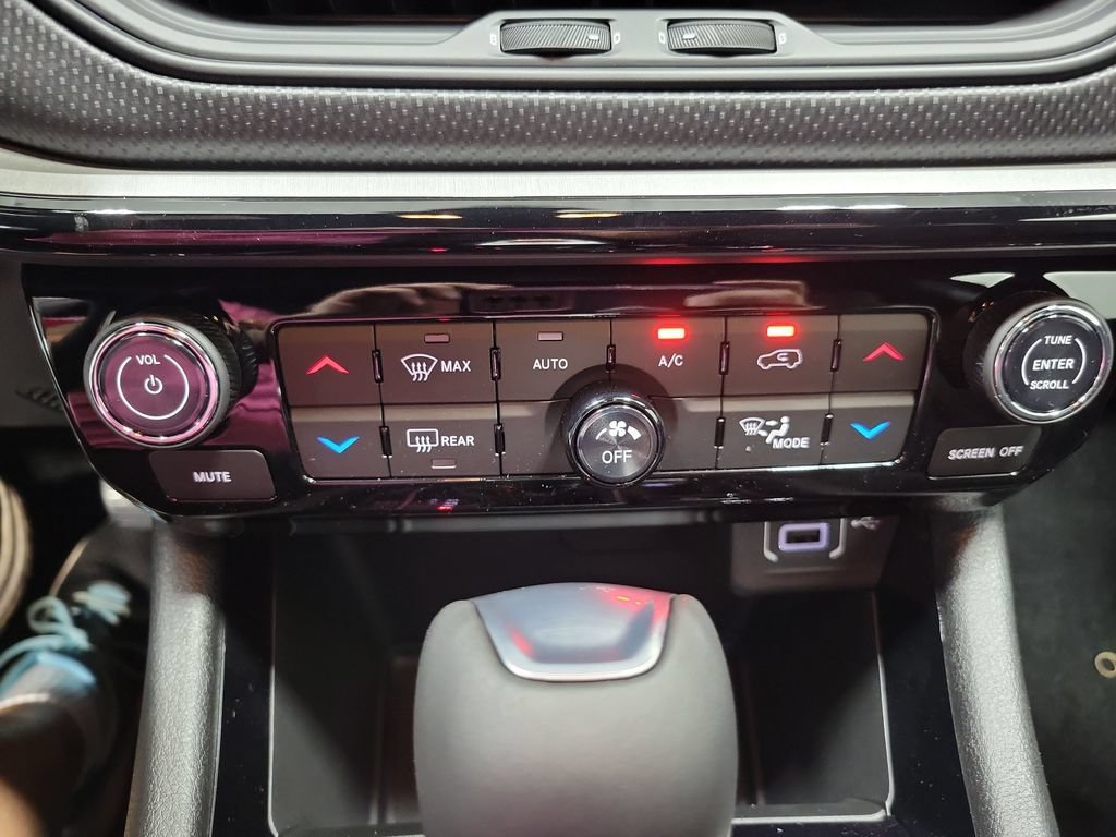New 2026 Jeep Compass Trailhawk AWD/4WD image 29