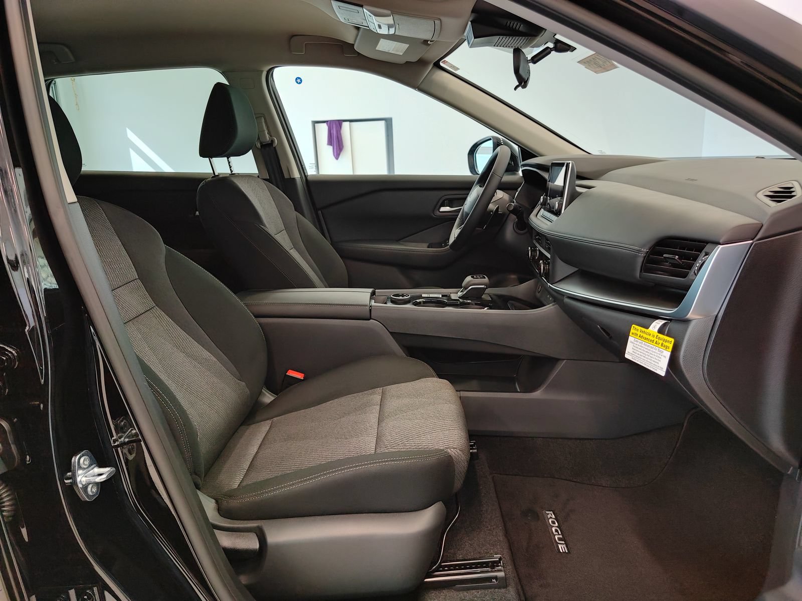 New 2026 Nissan Rogue SV AWD/4WD image 17