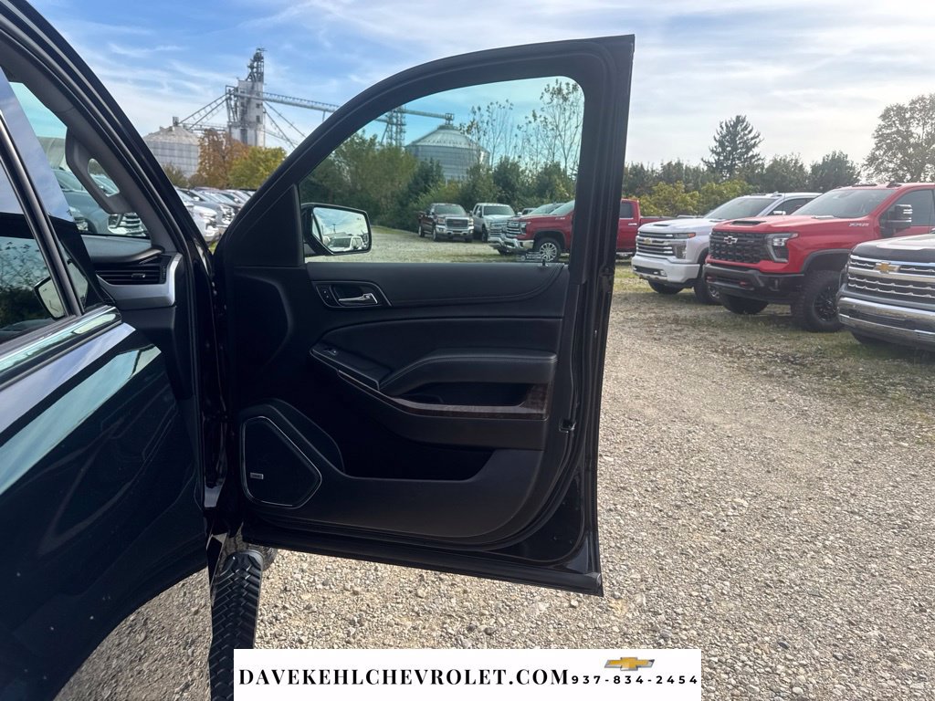 Used 2020 Chevrolet Tahoe LT AWD/4WD image 32