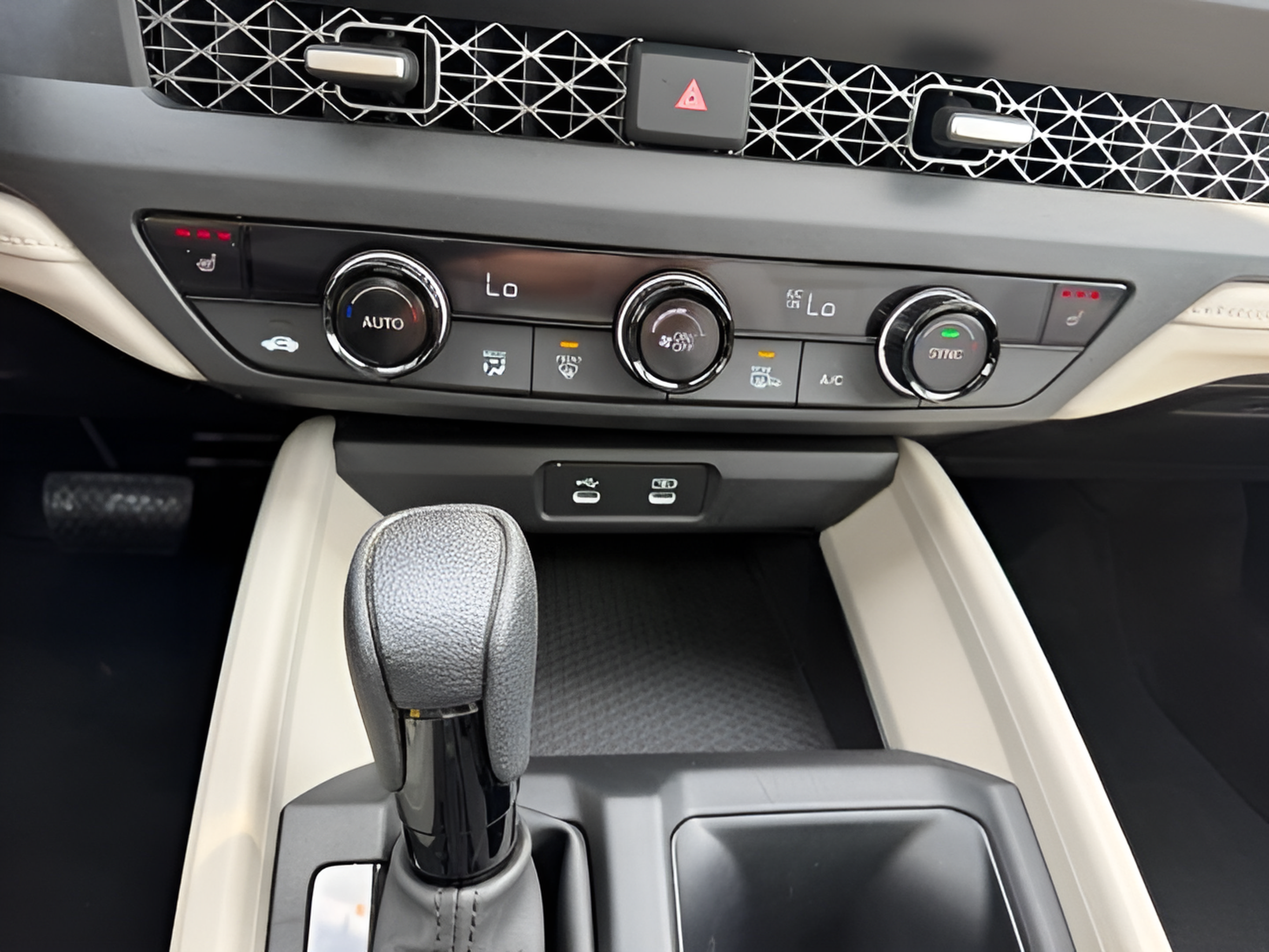 Certified 2023 Honda Accord EX image 18