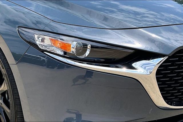 Used 2023 MAZDA MAZDA3 s FWD image 32
