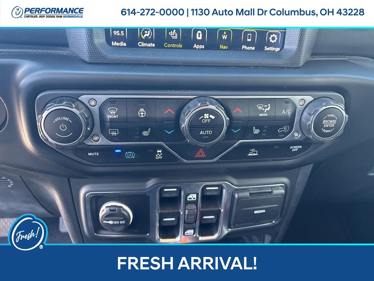 Used 2023 Jeep Wrangler Unlimited Sahara w/ Cold Weather Group image 25