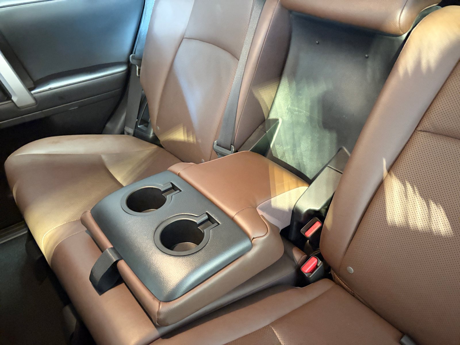 Used 2022 Toyota 4Runner Limited AWD/4WD image 35