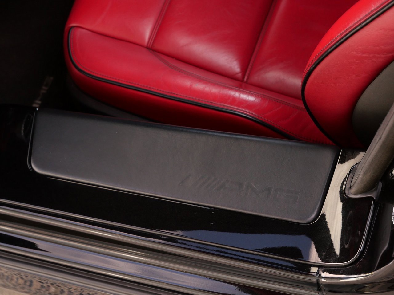 Used 2011 Mercedes-Benz SLS AMG Coupe image 17