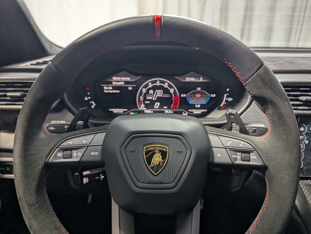 Used 2023 Lamborghini Urus Performante image 20
