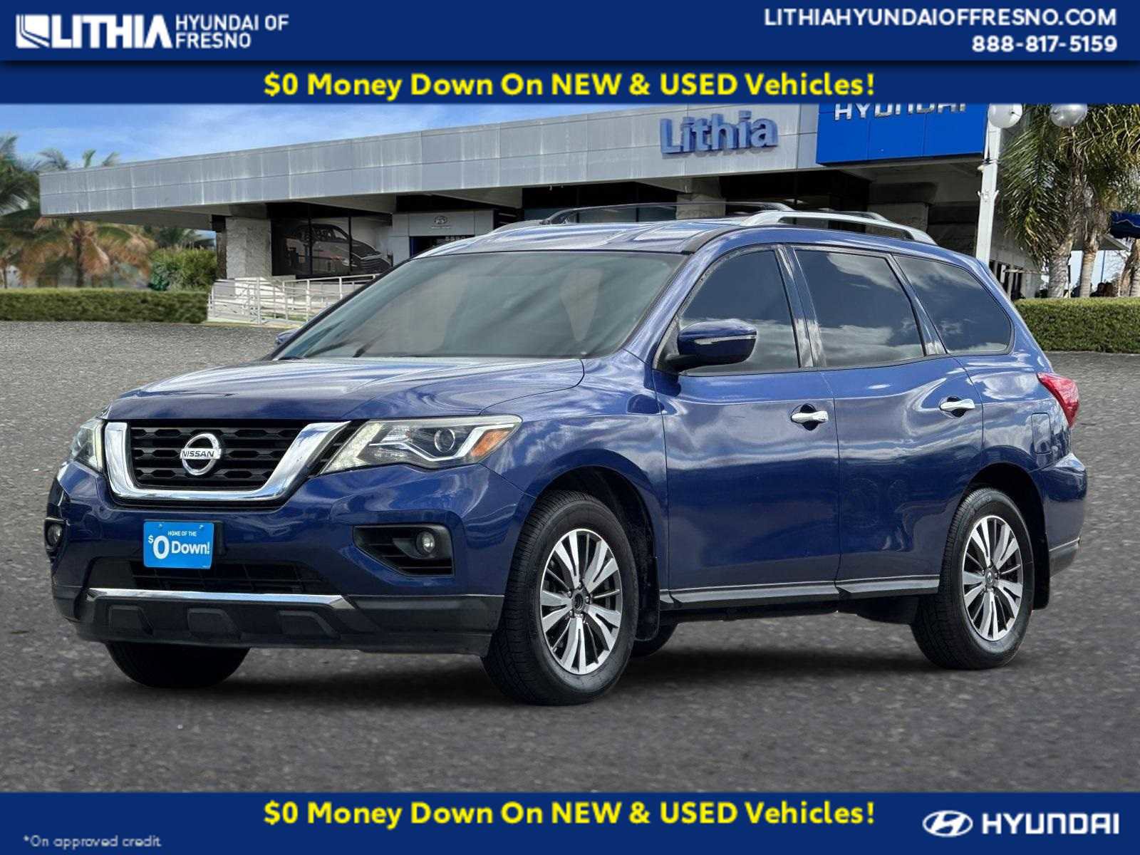 Used 2017 Nissan Pathfinder SV