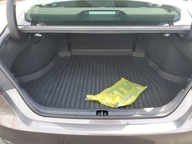 Used 2024 Toyota Camry LE image 8