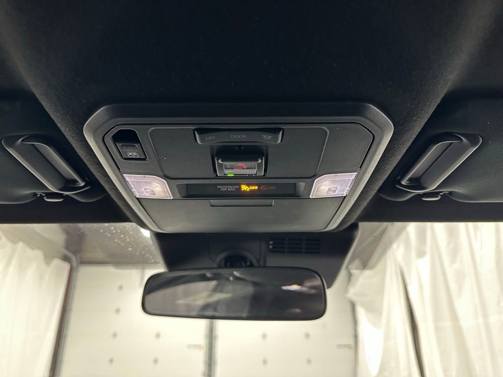 Used 2025 Toyota 4Runner TRD Off-Road Premium w/ Tow Technology Package image 40