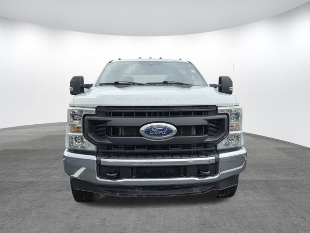 Used 2022 Ford F250 XL w/ Power Equipment Group AWD/4WD image 2
