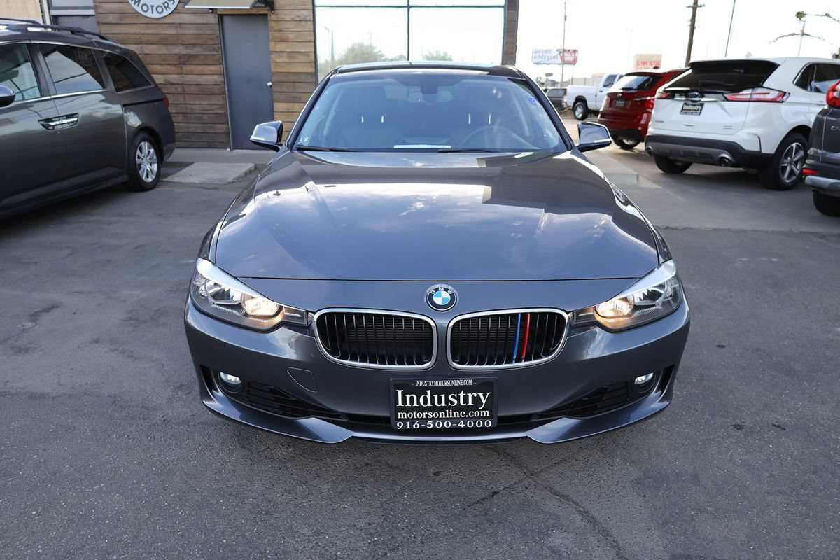 Used 2015 BMW 328i Sedan RWD image 3