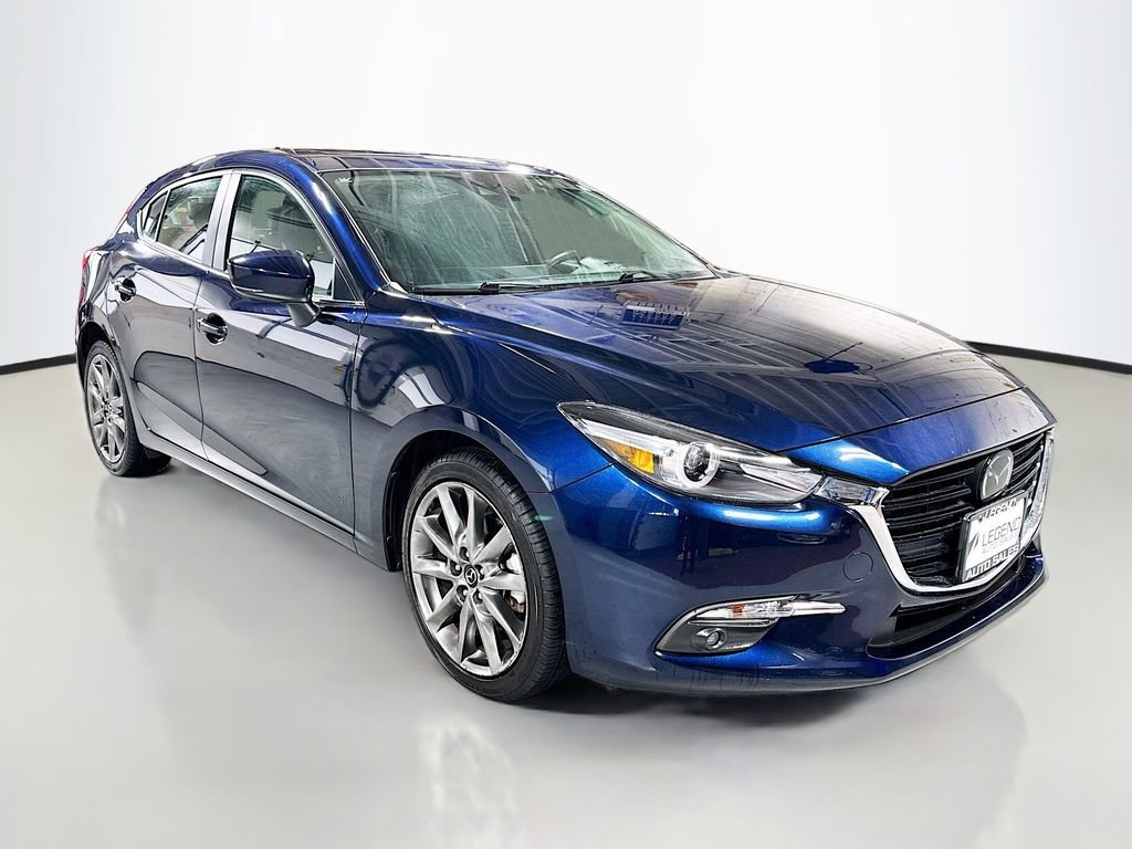 Used 2018 MAZDA MAZDA3 Grand Touring w/ Premium Equipment Package image 3