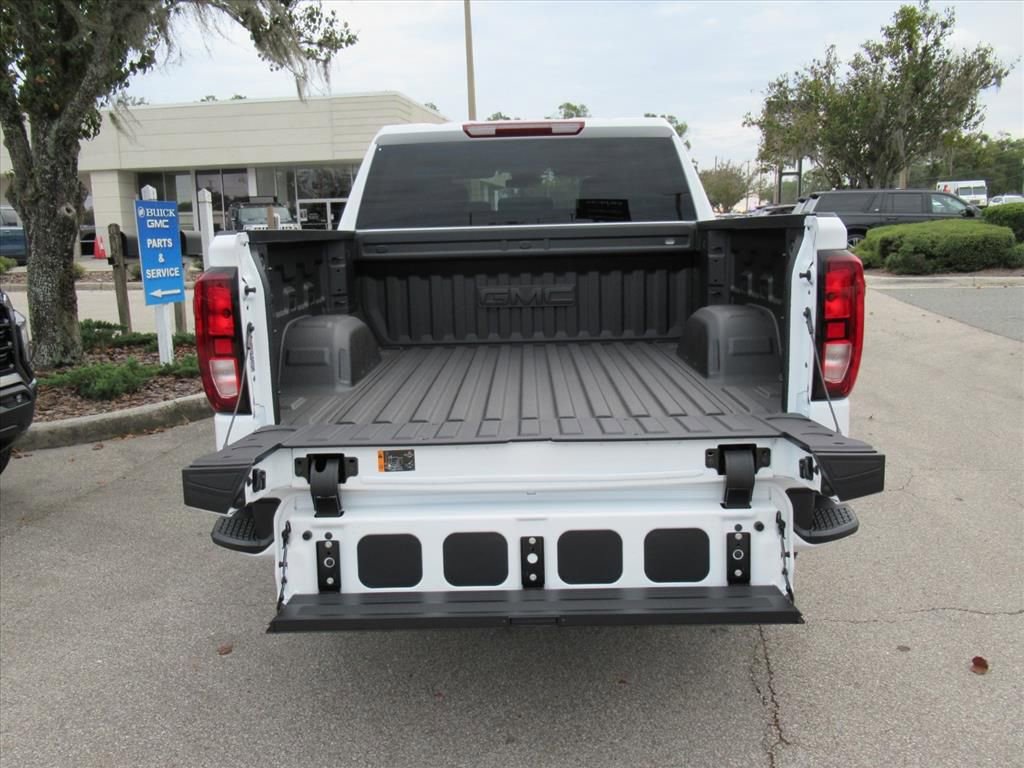 New 2026 GMC Sierra 1500 Elevation image 6