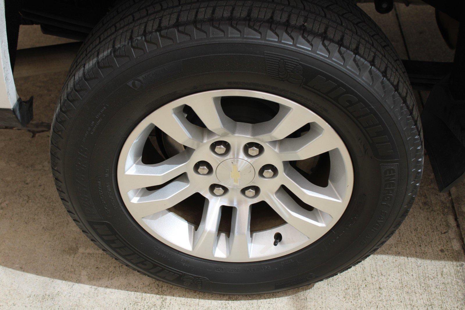 Used 2018 Chevrolet Silverado 1500 LT w/ All Star Edition image 31