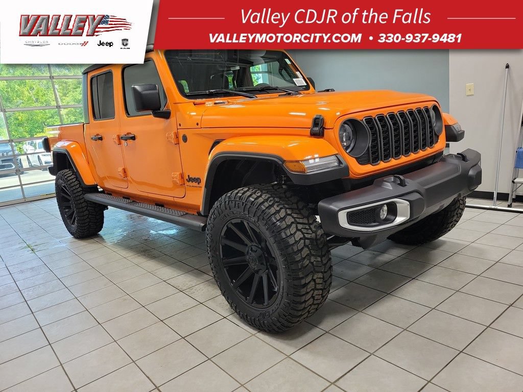 New 2025 Jeep Gladiator Sport AWD/4WD image 1