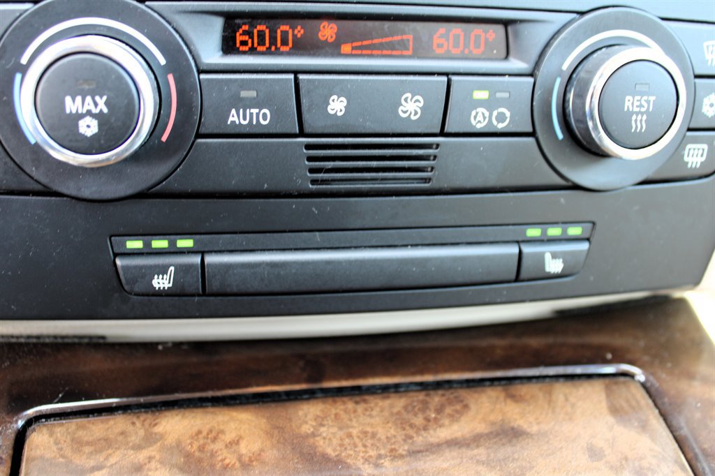 Used 2009 BMW 328i Coupe RWD image 19