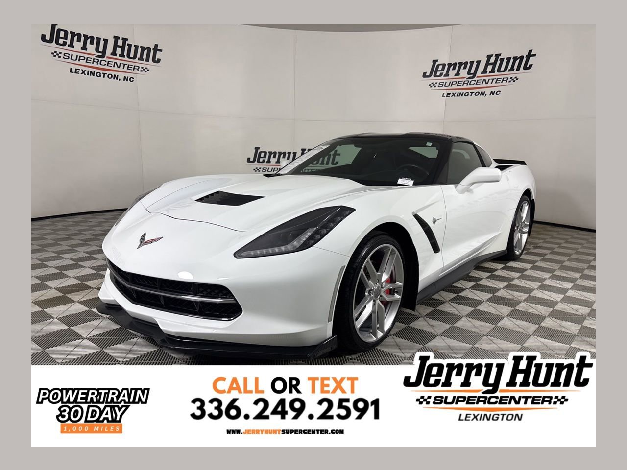 Used 2019 Chevrolet Corvette Stingray Coupe w/ 1LT image 1