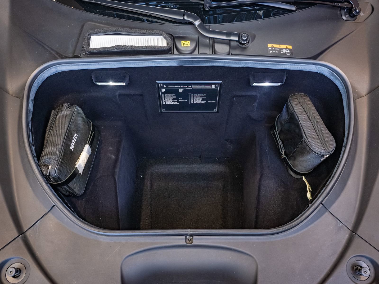 Used 2021 Ferrari F8 Tributo image 23