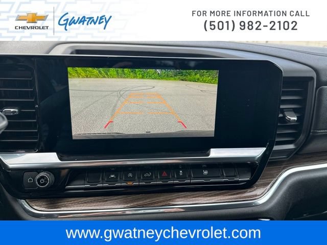 Used 2023 Chevrolet Silverado 1500 LT AWD/4WD image 18