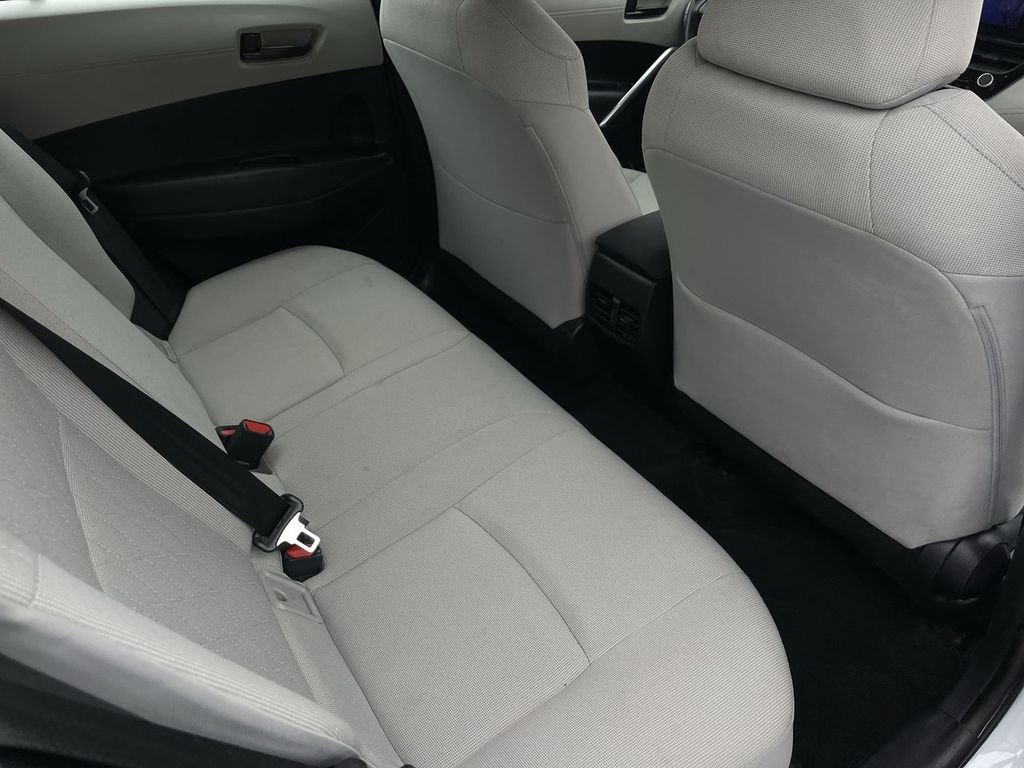 Used 2024 Toyota Corolla Cross L image 25